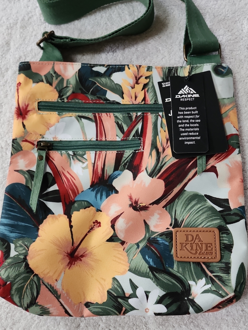 Dakine Women's Jo Jo Island Spring Crossbody Bag New